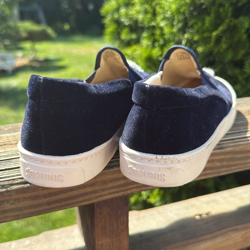 Anthropologie Soludos Kissing Llama Navy Blue Velvet Sneakers Size 7.5 - Picture 2 of 8